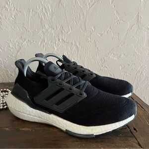 adidas UltraBoost 21 Black Running Sneakers FY0402 Women’s Sz 9